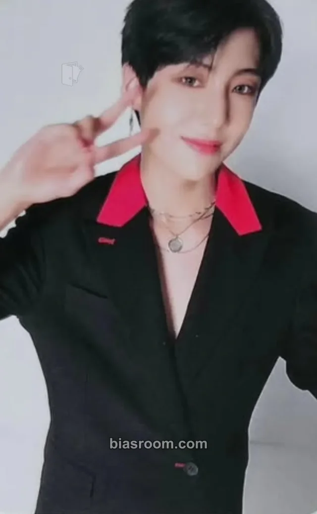 X1 - Eunsang - Emergency: Quantum Leap Album album photocard AR photocard quantum leap version
