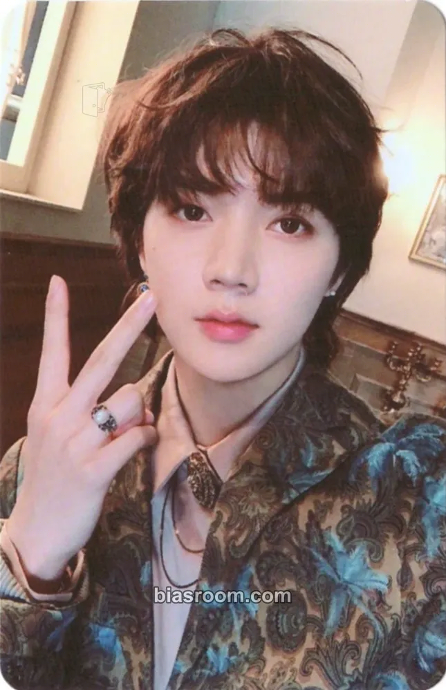 Ren Happily Ever After Photocard - NU'EST - NU'EST K-pop photocard