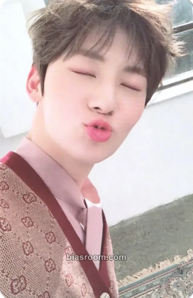 NU’EST - Minhyun - Happily Ever After Album album photocard happily version