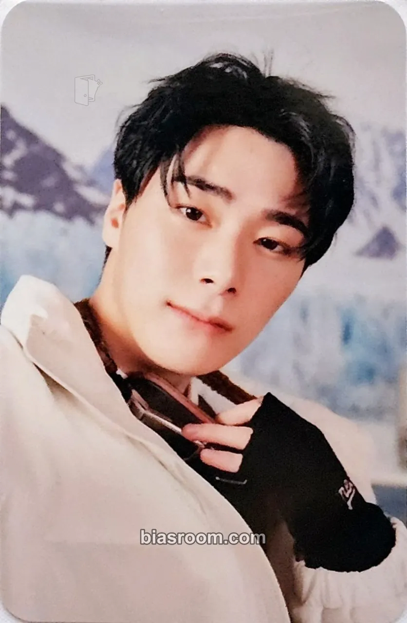 Moonbin Moonbin x NEIKIDNIS Photocard - ASTRO - ASTRO K-pop photocard