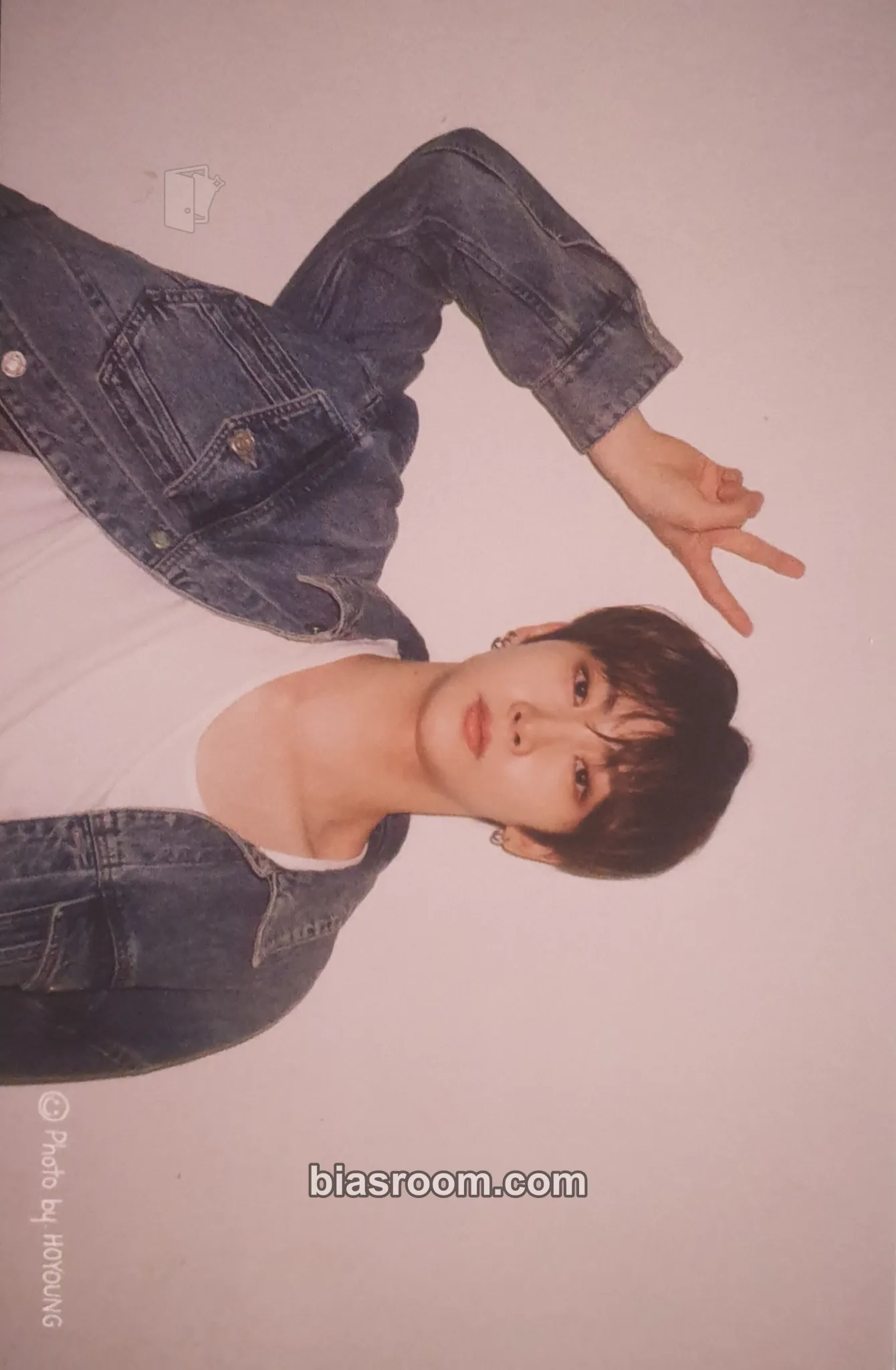 Hoyoung Series 'O' Round 1 : Hall Photocard - VERIVERY - VERIVERY K-pop photocard