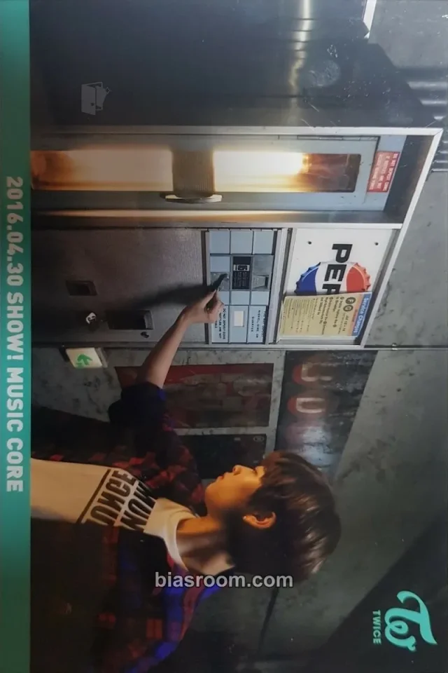 TWICE - Jeongyeon - PAGE TWO Album broadcast horizontal postcard