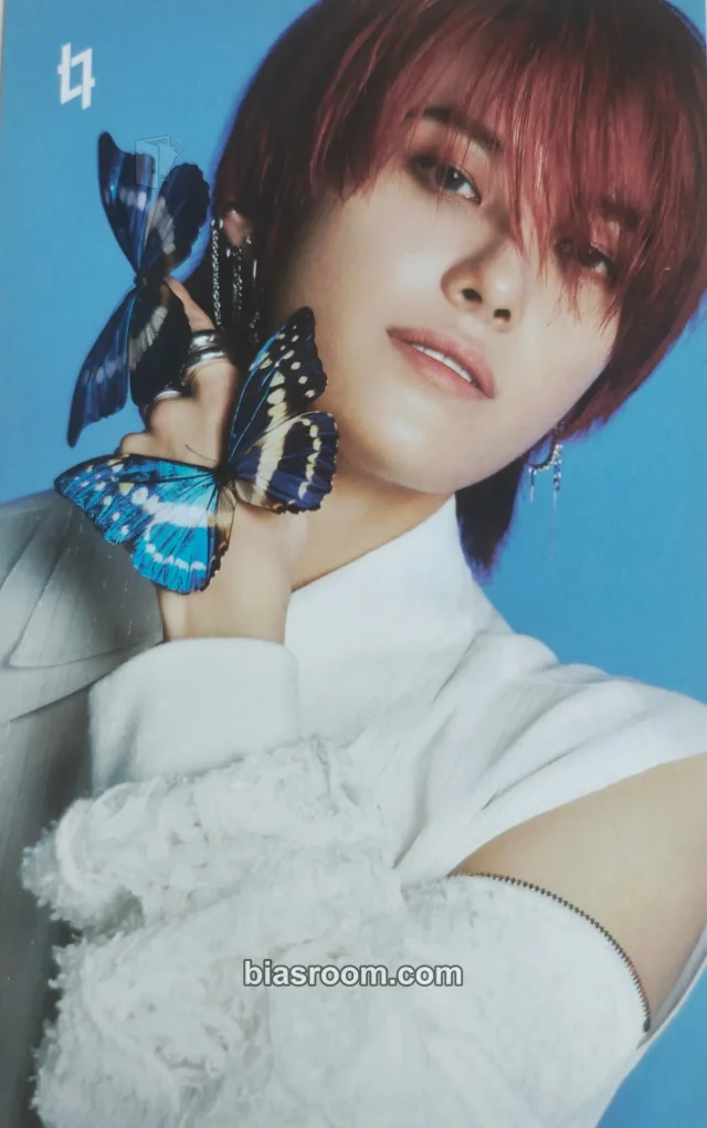 E’LAST - Choi In - Awake Album album inclusion postcard white version