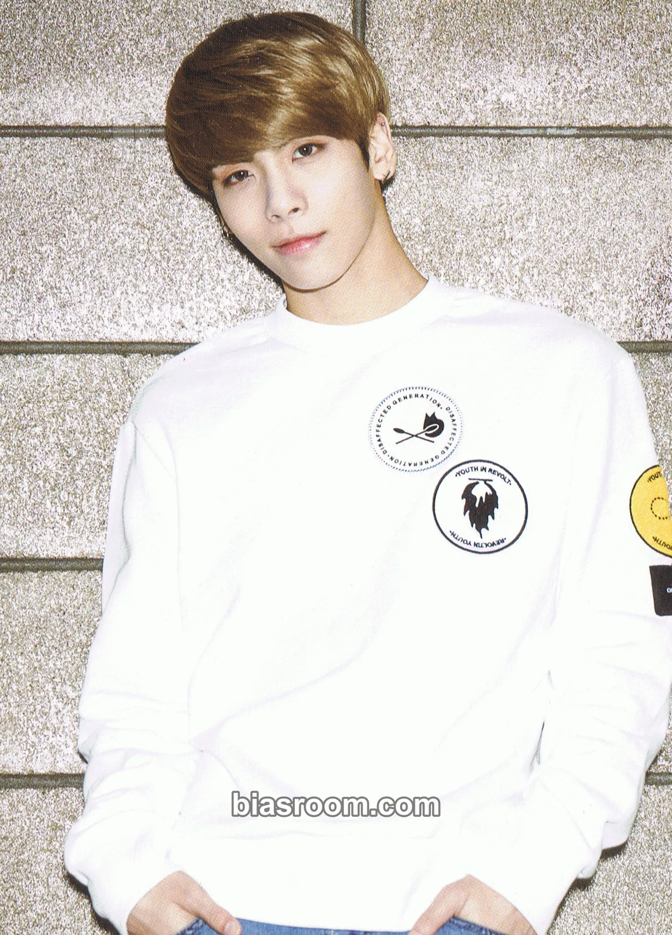 Jonghyun SMTOWN OFFICIAL MD Photocard - SHINee - SHINee K-pop photocard