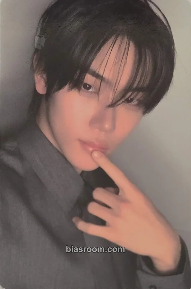 Jang Yeojun CLOSE YOUR EYES CLOSE YOUR EYES 1ST TOUR [BEYOND YOUR EYES] IN CANADA K-pop photocard