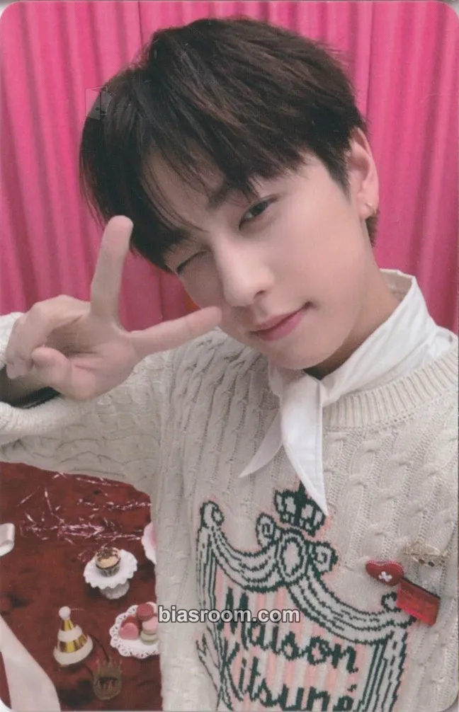 Taki &TEAM Birthday Merch Photocard - &TEAM - &TEAM K-pop photocard