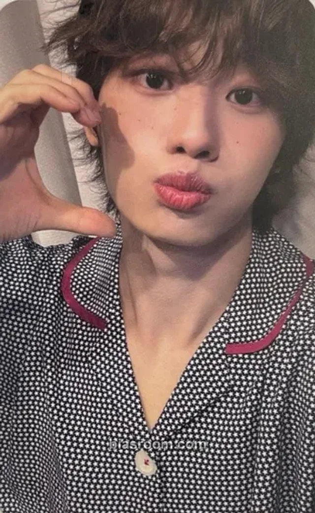 AIMERS - Yoel - Somebody Album nemoz shop video call (fancall)