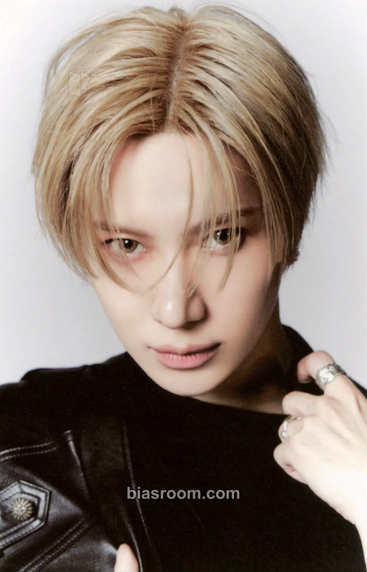 Taemin SHINee WORLD VIII : THE INVERT - The Trilogy I Photocard - SHINee - SHINee K-pop photocard