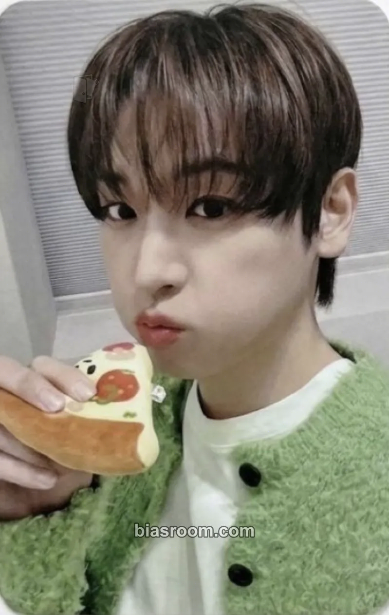 Inseong About Love Photocard - SF9 - SF9 K-pop photocard