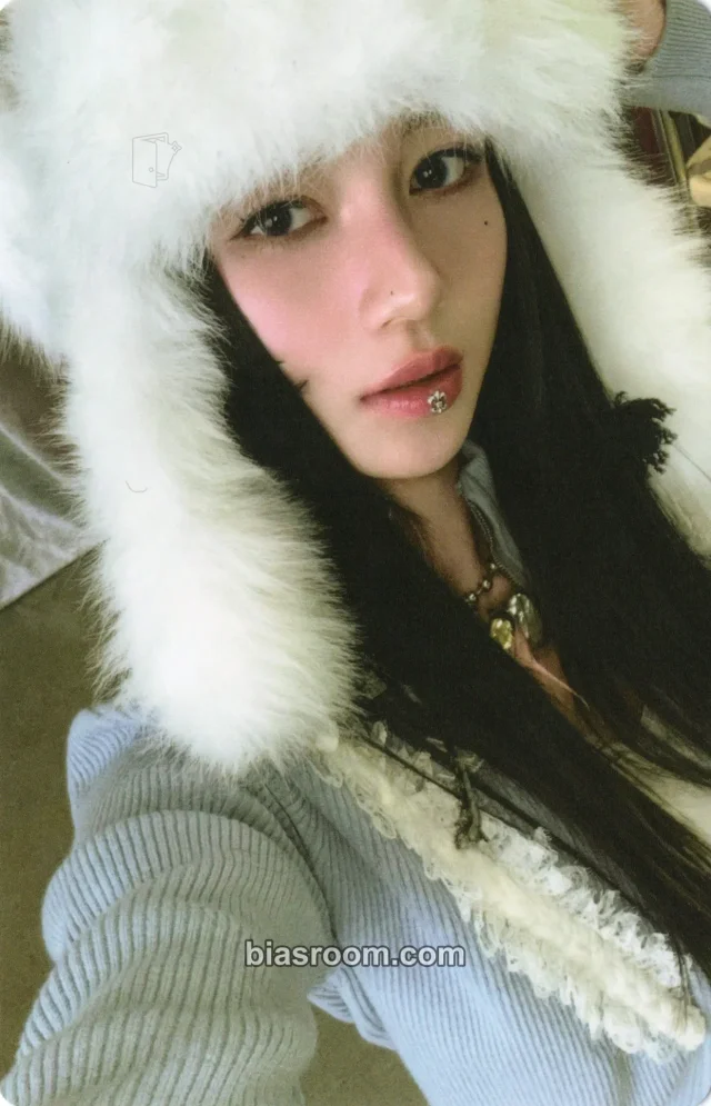 R.E.D - Jinny - 釉 (Glaze) Album album photocard B version