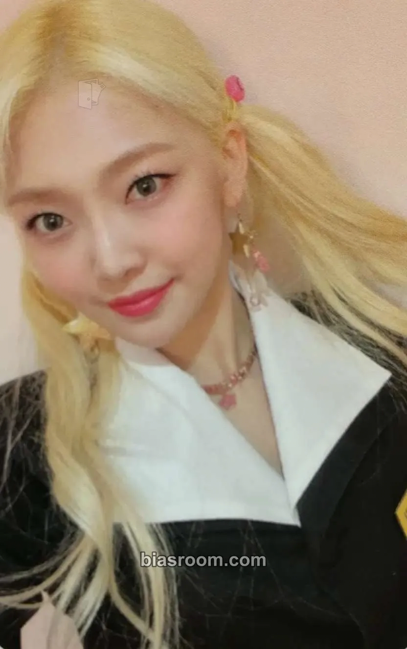 Onda Return of The Girl Photocard - EVERGLOW - EVERGLOW K-pop photocard