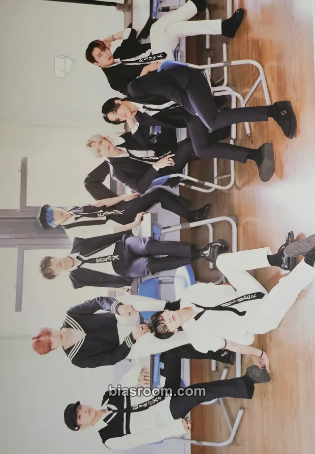 ATEEZ - ZERO : FEVER Part.1 Album postcard set inception version postcard album inclusion