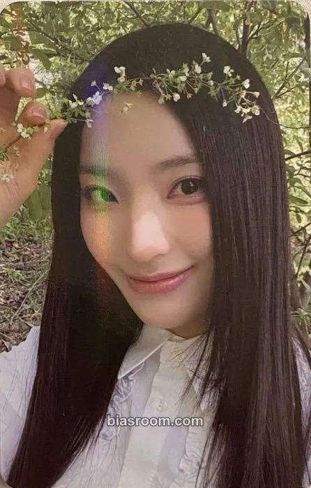 Saerom 2024 PHOTOBOOK <FROM SUMMER> Photocard - fromis_9 - fromis_9 K-pop photocard
