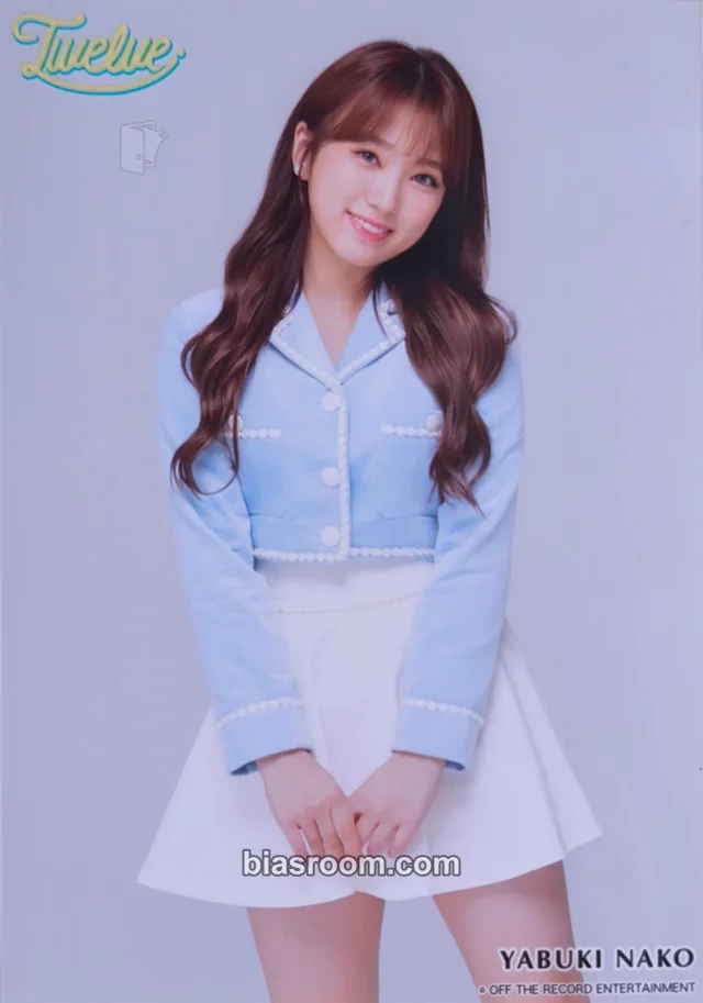 IZ*ONE - Nako - Twelve Album bromide B version random pack