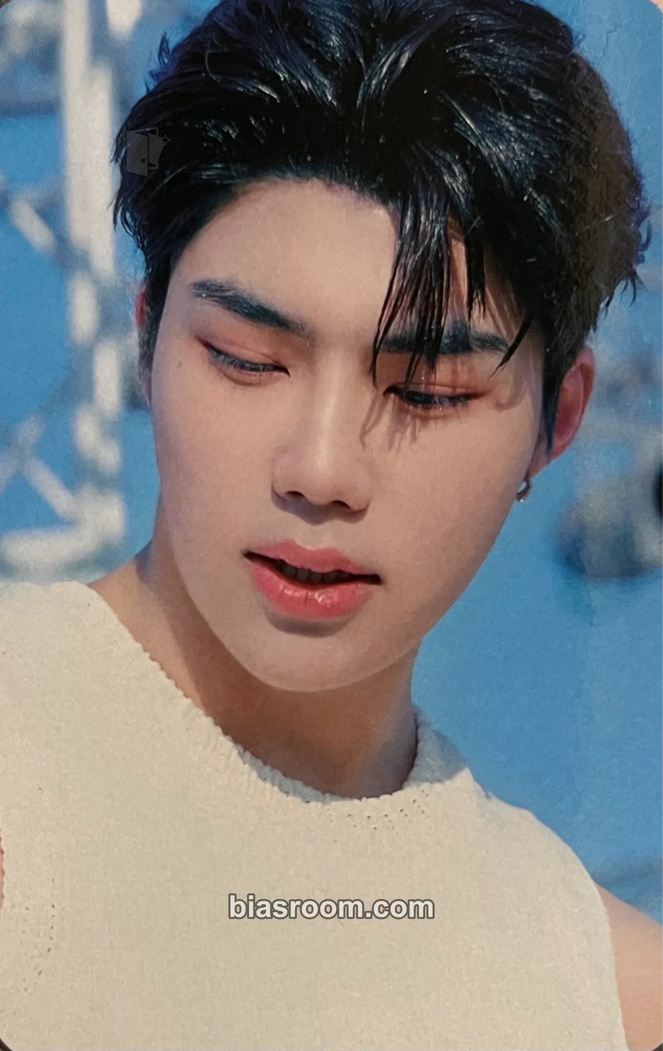 Gunwook ZB1 x LINE FRIENDS Photocard - ZEROBASEONE - ZEROBASEONE K-pop photocard