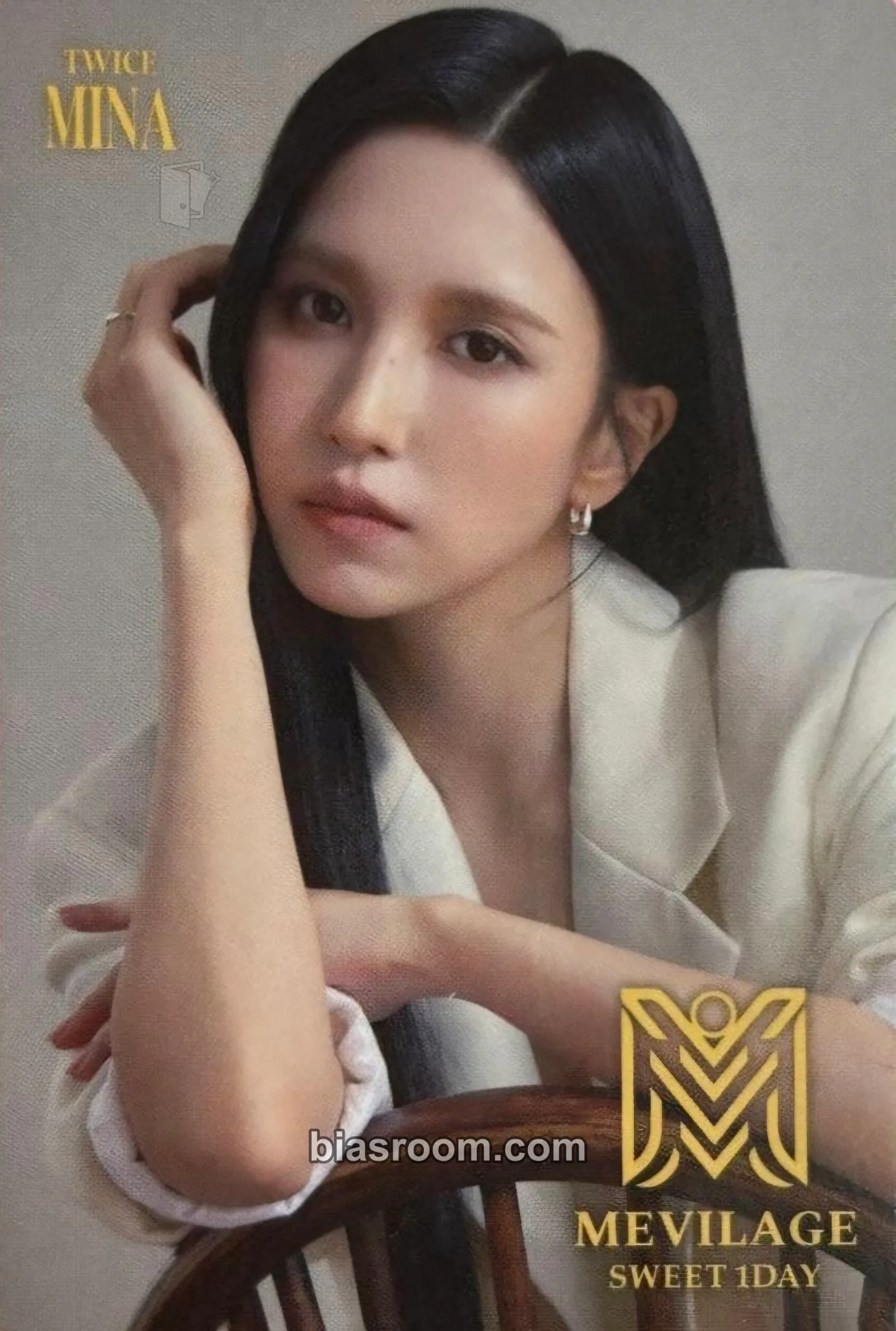 Mina MINA x MEVILAGE Photocard - TWICE - TWICE K-pop photocard