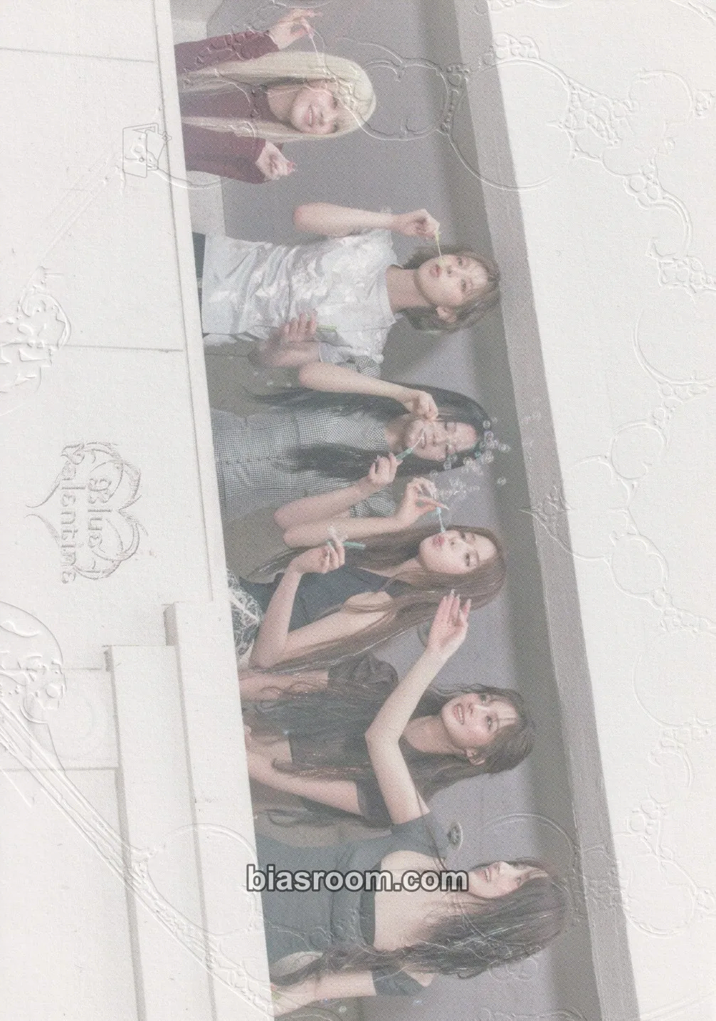 Blue Valentine Photocard - NMIXX - NMIXX K-pop photocard