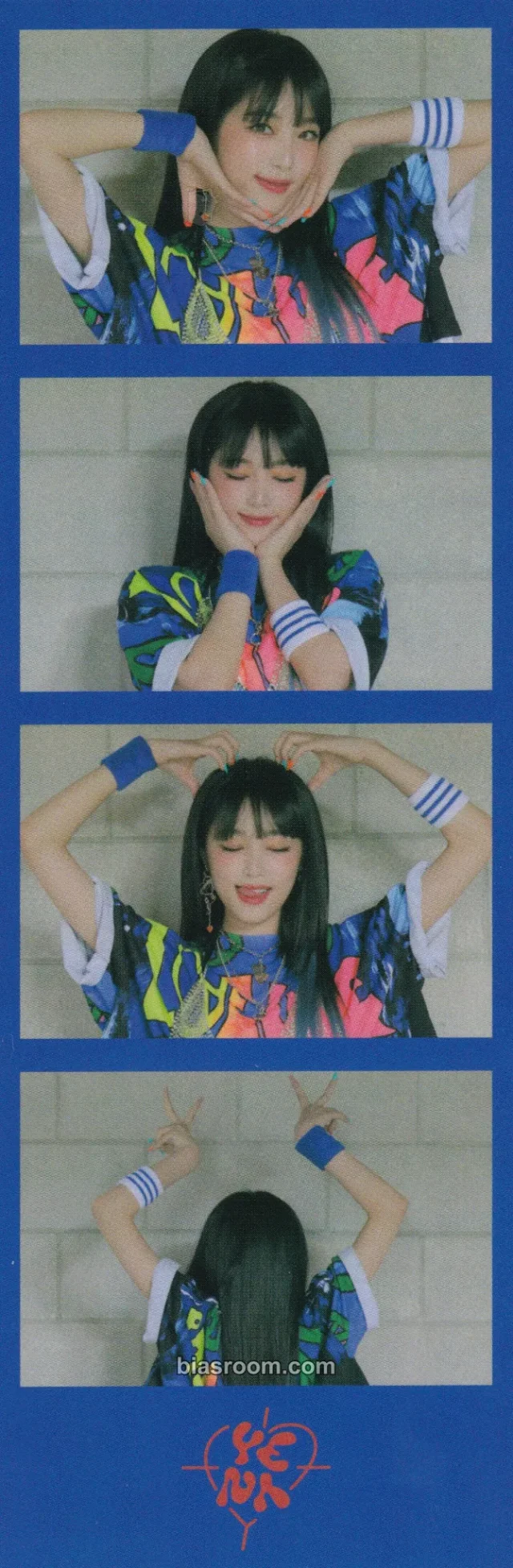 Yena - Yena - SMARTPHONE Album album inclusion phone version 4 cut photo