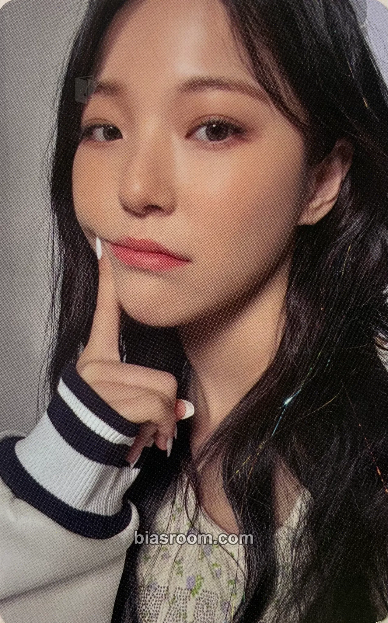 Jiheon Unlock My World Photocard - fromis_9 - fromis_9 K-pop photocard