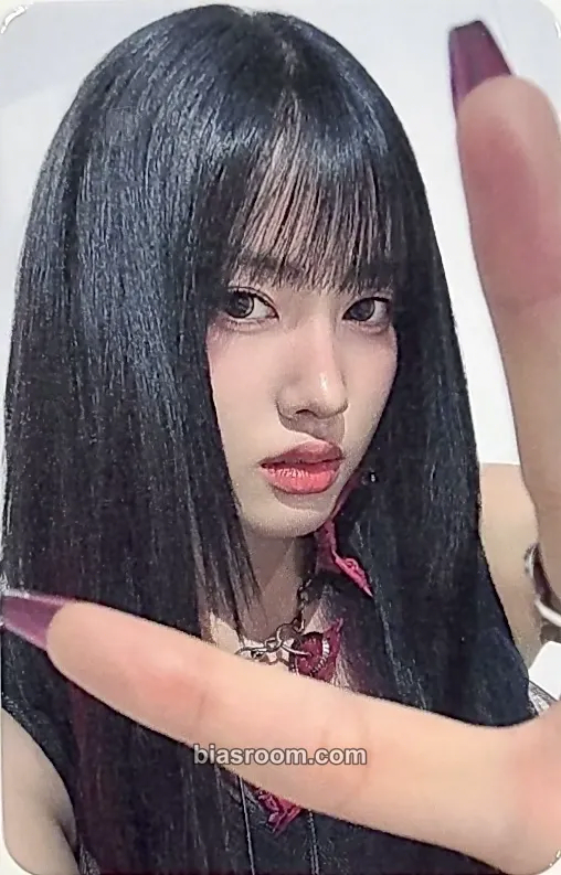 Yoon Metamorphic Photocard - STAYC - STAYC K-pop photocard
