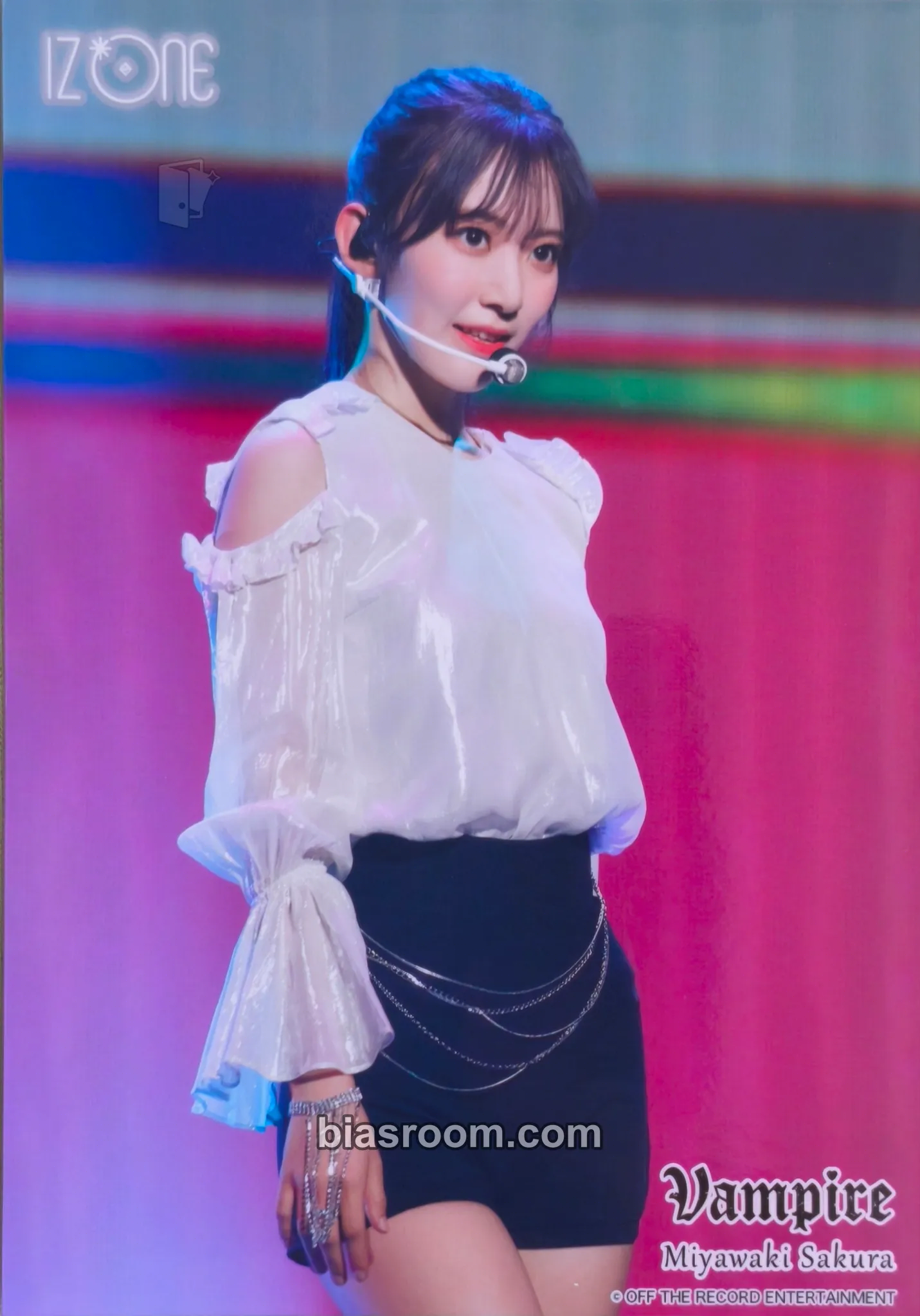 Sakura Vampire Photocard - IZ*ONE - IZ*ONE K-pop photocard