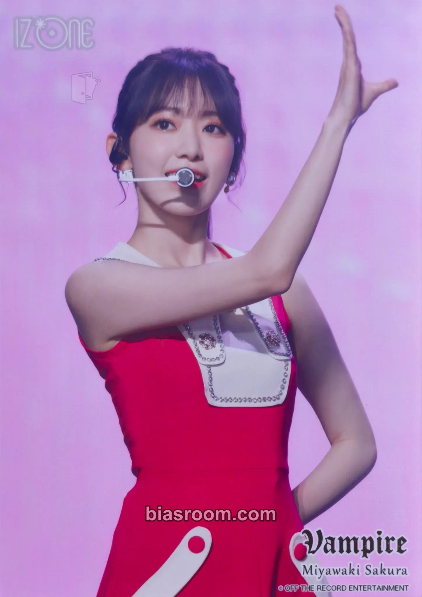 Sakura Vampire Photocard - IZ*ONE - IZ*ONE K-pop photocard