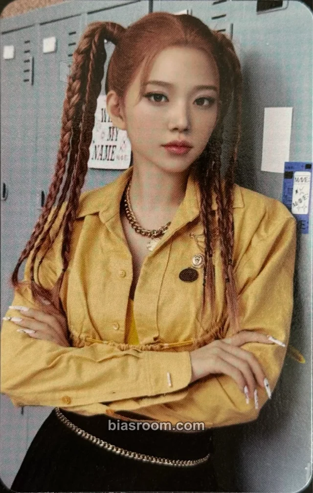 MAVE: - TYRA: - MAVE: 1st EP 'What's My Name' Album album photocard
