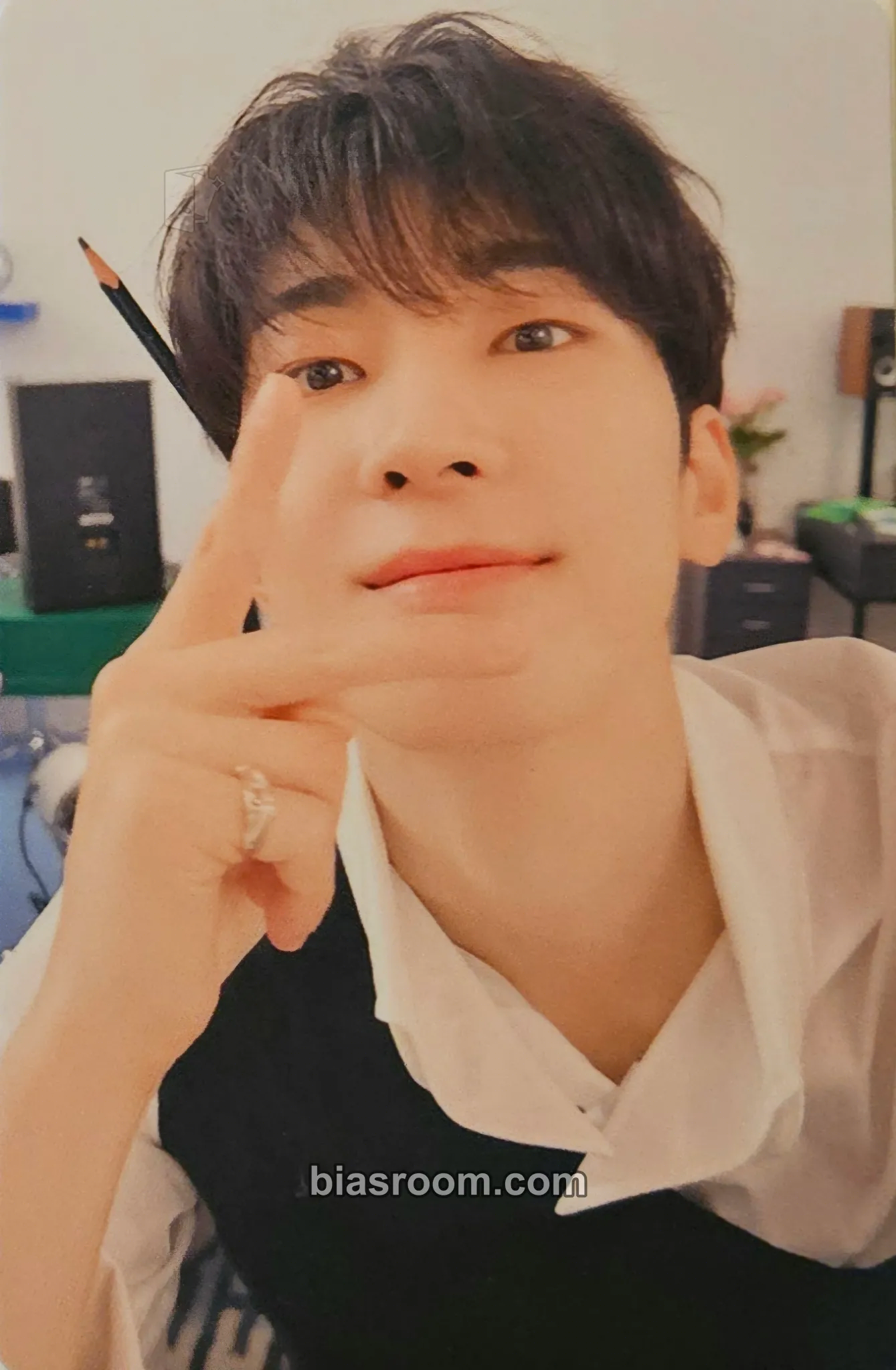 Wonwoo 17 IS RIGHT HERE Photocard - SEVENTEEN - SEVENTEEN K-pop photocard