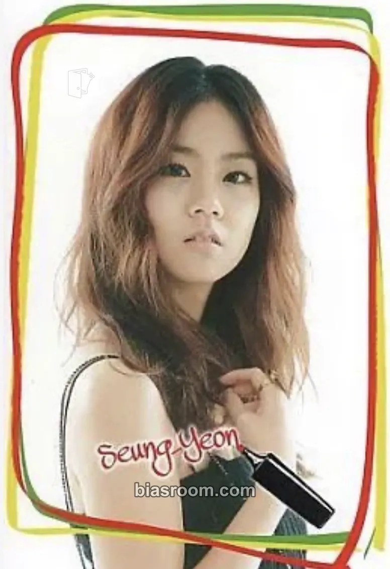 Seungyeon Bromide collection Photocard - KARA - KARA K-pop photocard