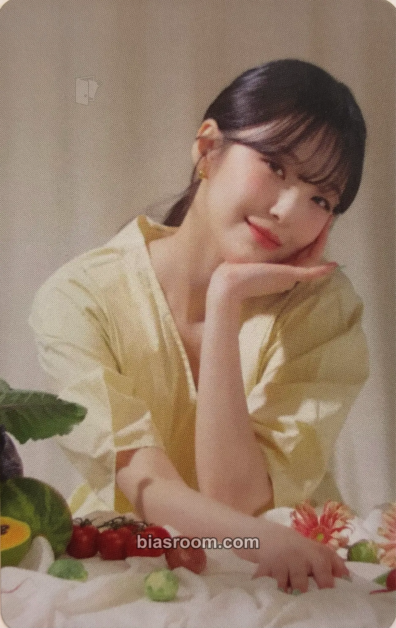 Jiheon MOMENTICA "Still Life" Digital Collectibles Photocard - fromis_9 - fromis_9 K-pop photocard