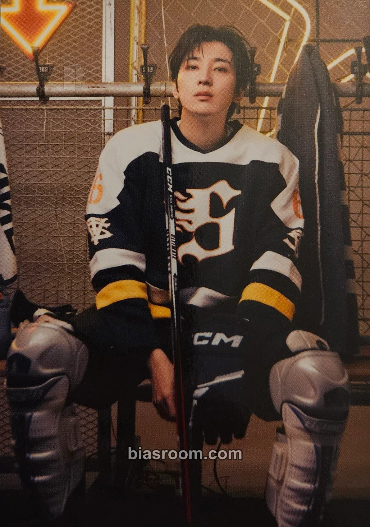 Wonwoo 2025 Seventeen's Home Merchandise Photocard - SEVENTEEN - SEVENTEEN K-pop photocard