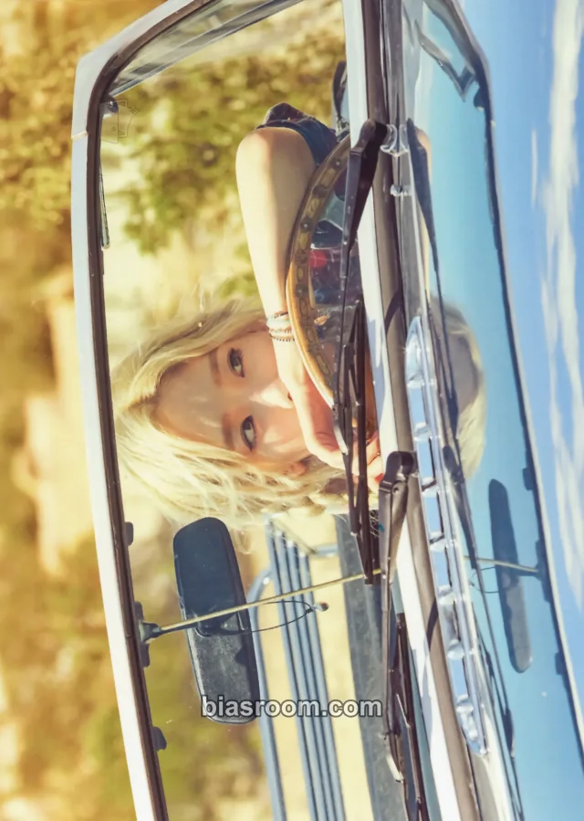 Taeyeon - Taeyeon - Why Album postcard set