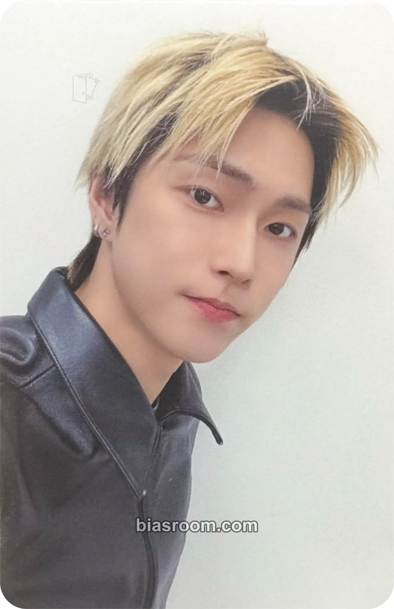 XngHan (ex. Seunghan) Glow Photocard - XngHan&Xoul - XngHan&Xoul K-pop photocard