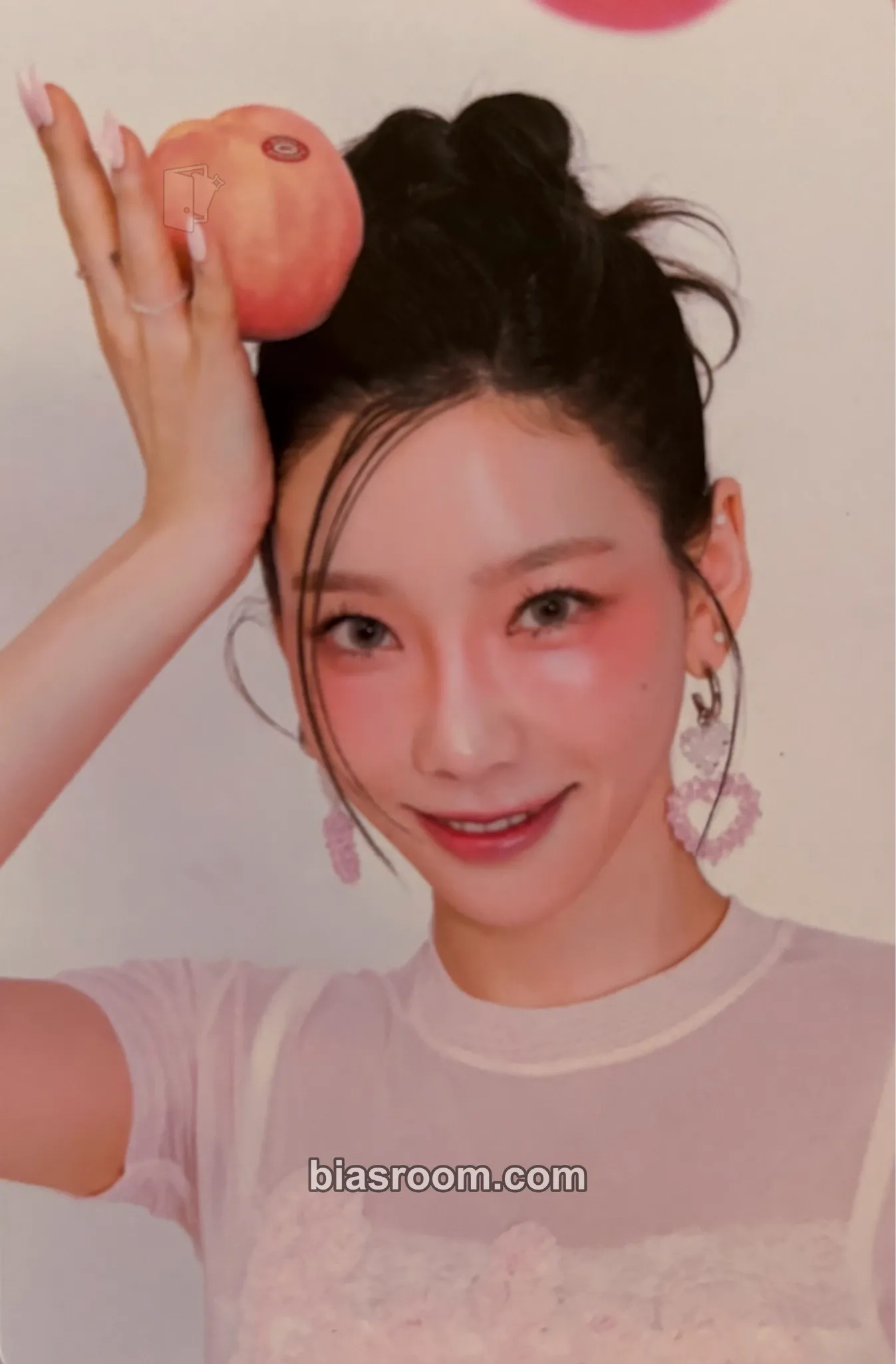 Taeyeon Season's Greetings 2025 Photocard - Girls' Generation - Girls' Generation K-pop photocard