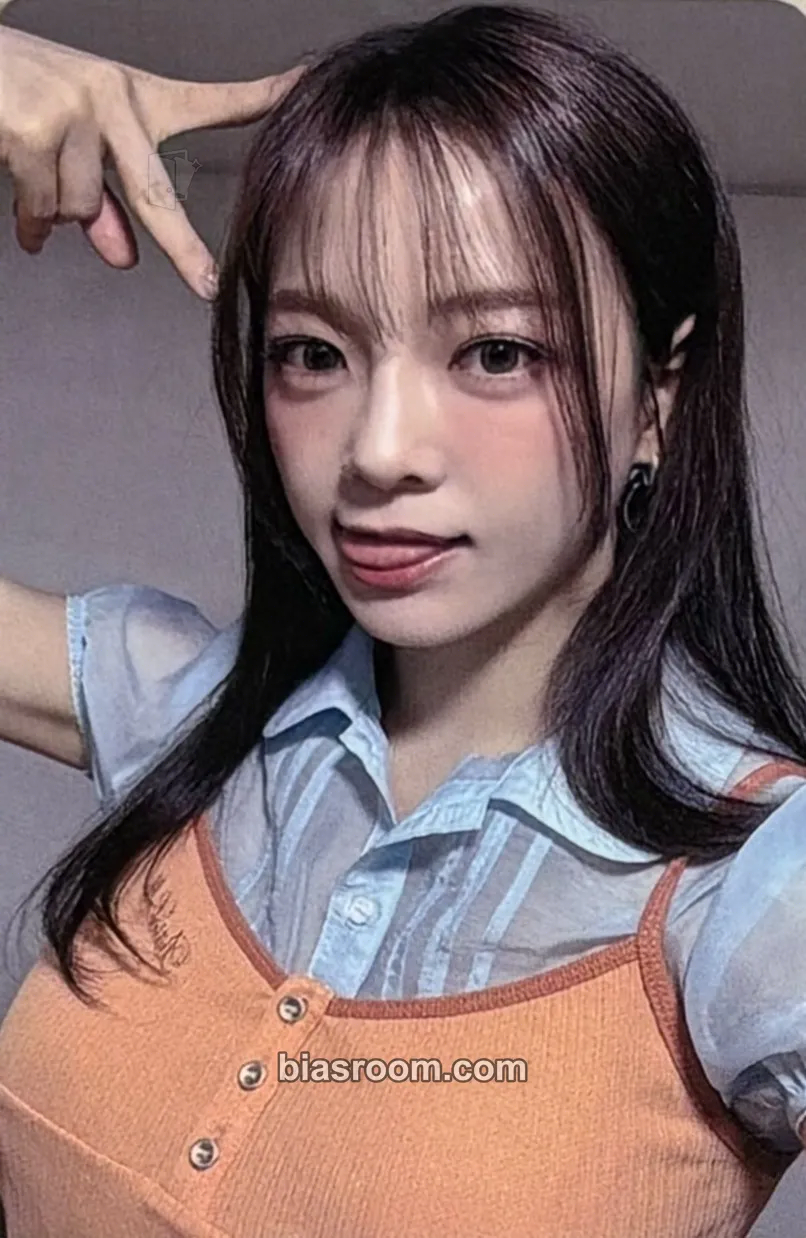 Sejeong LOOP Photocard - I.O.I - I.O.I K-pop photocard