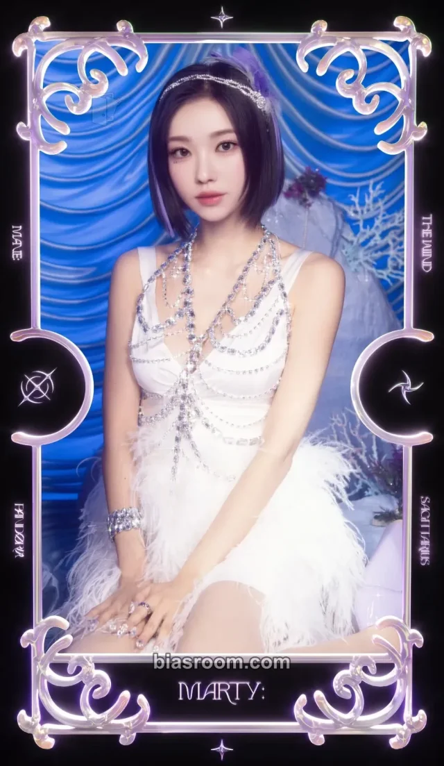 MAVE: - MARTY: - PANDORA’S BOX Album album photocard tarot version