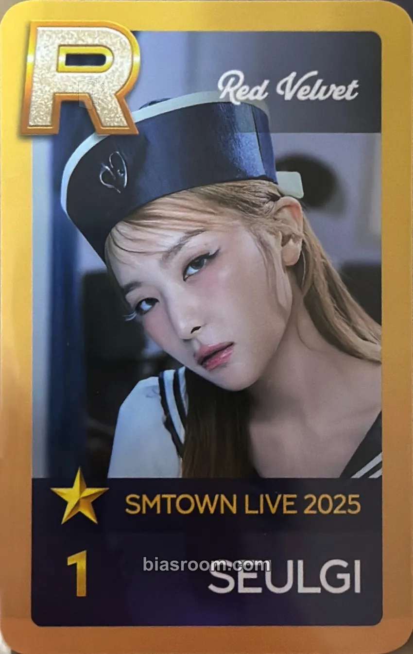 Seulgi SMTown Live 2025 Photocard - Red Velvet - Red Velvet K-pop photocard