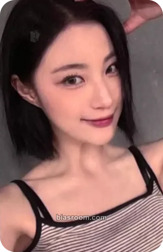 ICHILLIN’ - Yeju - Wild Cherry Album video call (fancall)