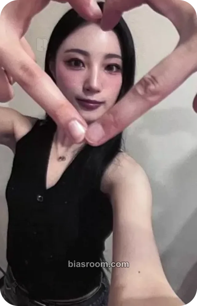 ICHILLIN’ - Yeju - Wild Cherry Album video call (fancall)