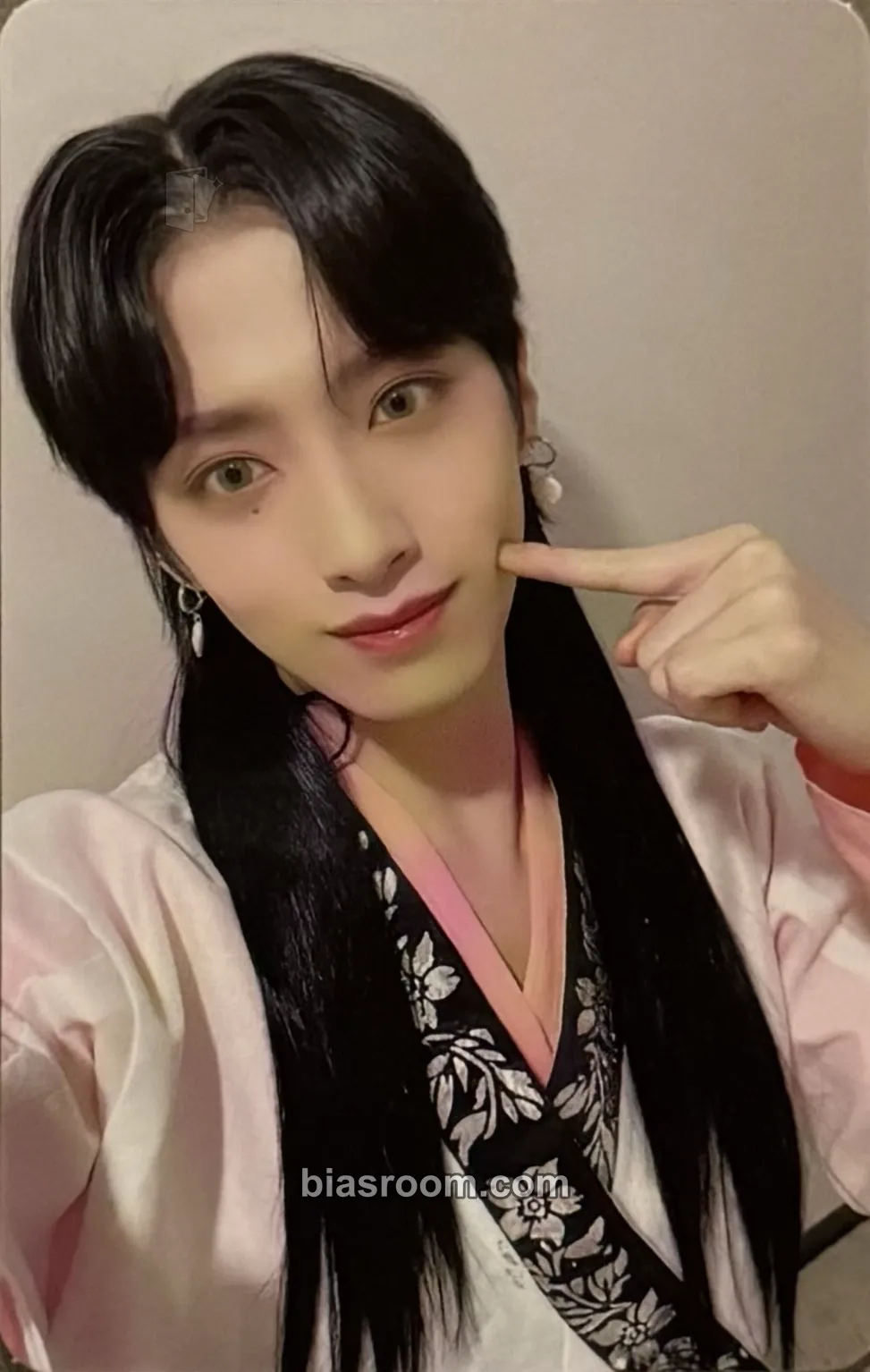 Xion BLOOD MOON Photocard - ONEUS - ONEUS K-pop photocard