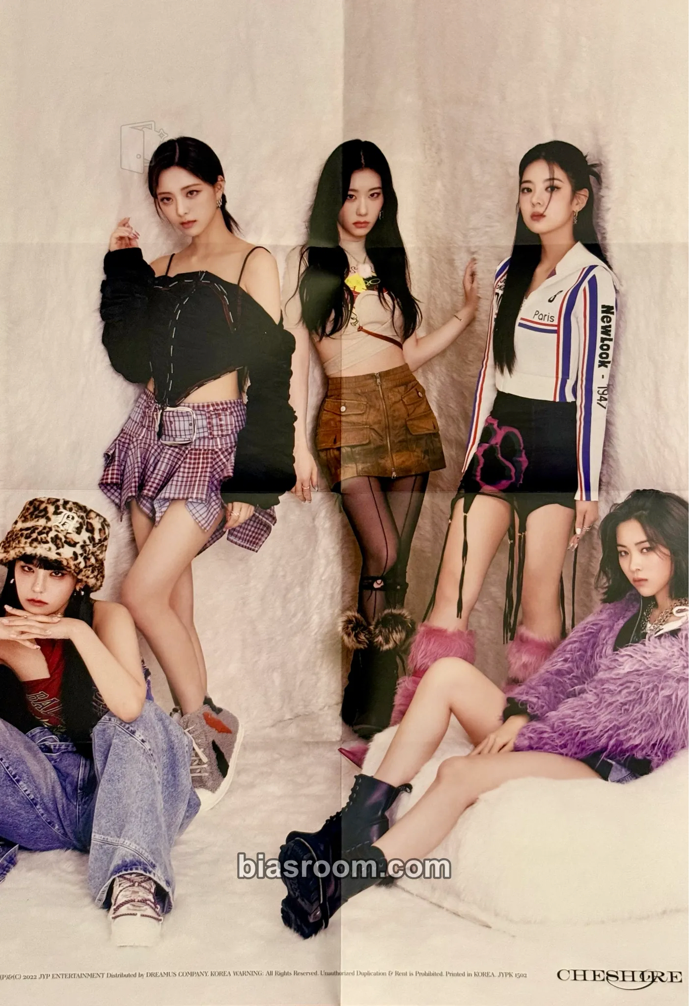 Cheshire Photocard - ITZY - ITZY K-pop photocard