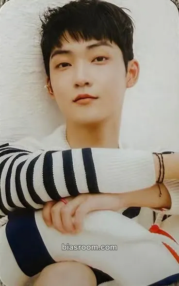 Kevin Thrill-ing Photocard - THE BOYZ - THE BOYZ K-pop photocard