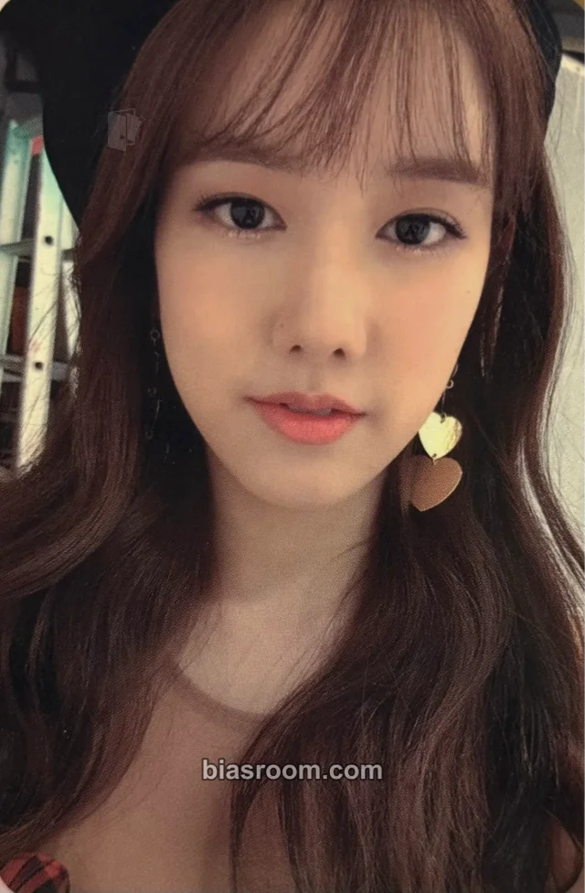 UNI.T - Jiwon - Begin With The End Album album photocard