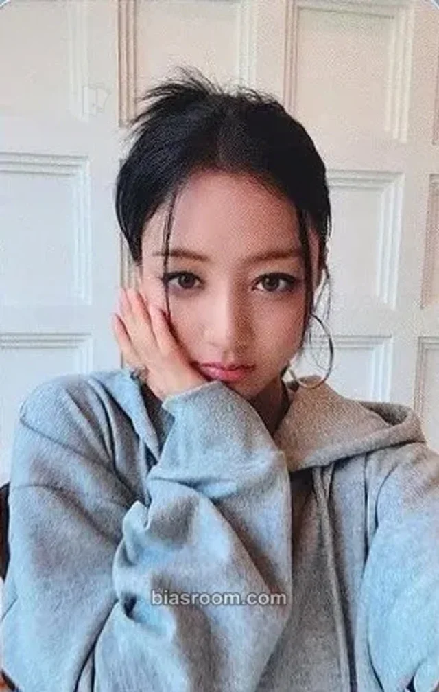 TWICE - Jihyo - ZONE Album limited edition event