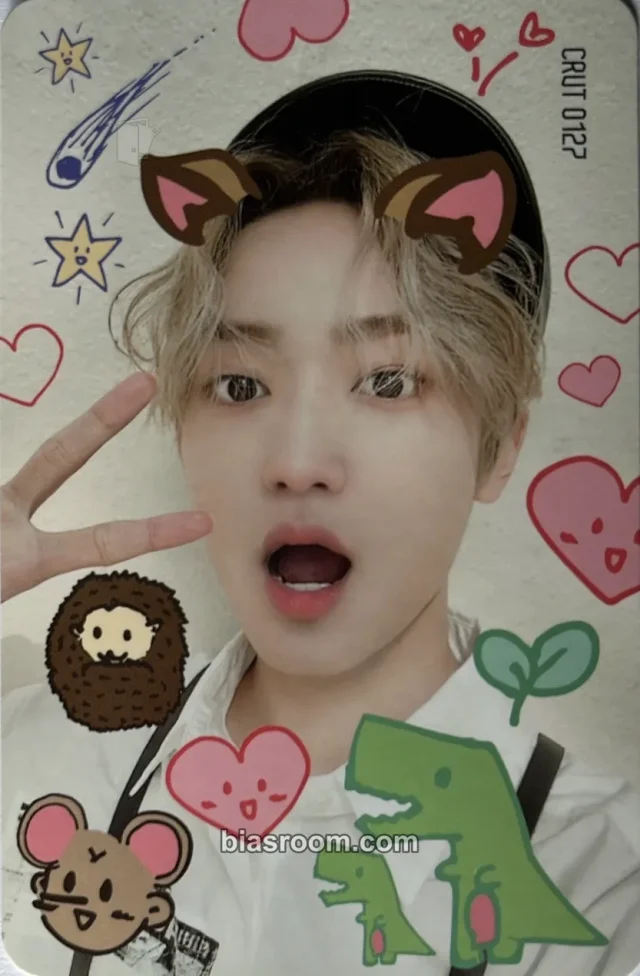 CRAVITY - Taeyoung - HIDEOUT: REMEMBER WHO WE ARE - SEASON 1 Album video call (fancall) fansign winner benefit