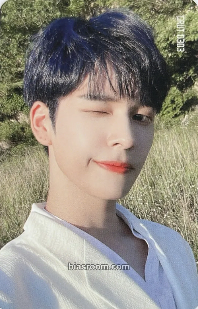 Serim HIDEOUT: THE NEW DAY WE STEP INTO - SEASON 2 Photocard - CRAVITY - CRAVITY K-pop photocard