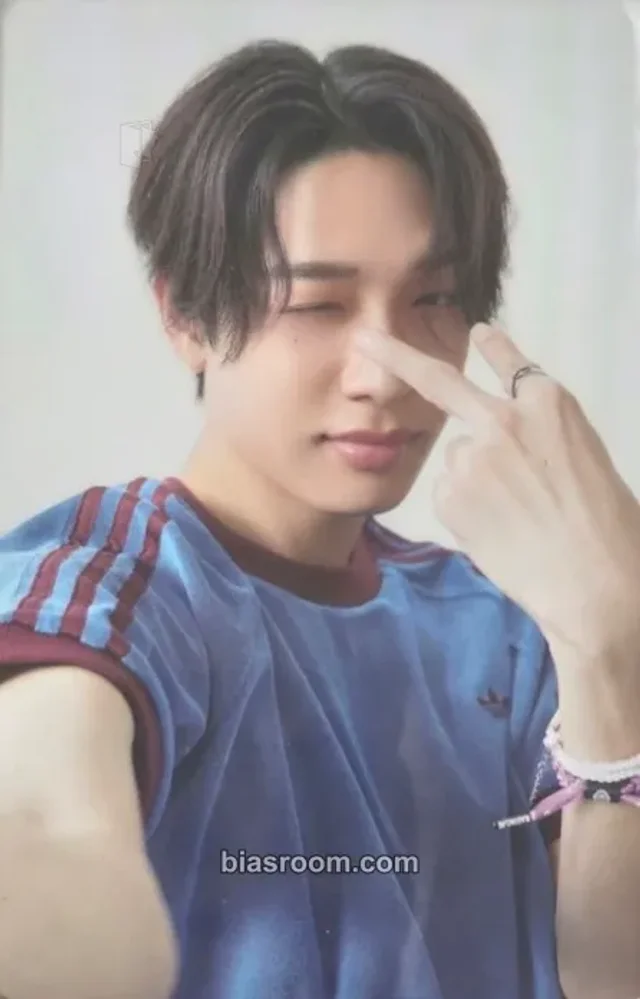 BUS - Nex - Happy BUS Day 1st Year Diary Concert Event 1st anniversary photocard set C version