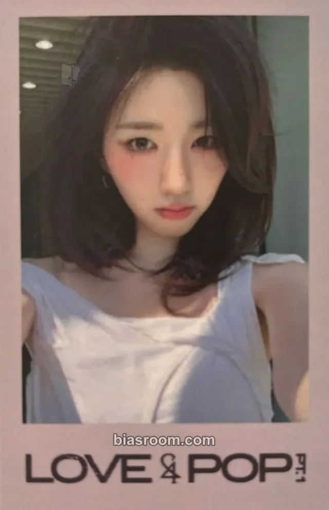 tripleS - Sohyun - LOVE&POP pt.1 Album everline pob (pre-order benefit) polaroid