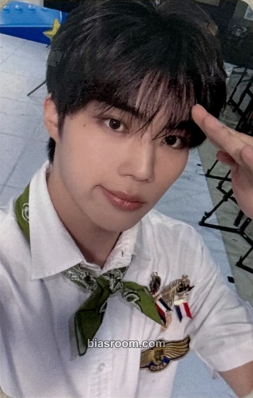 Gunwook M Countdown MC Photocard - ZEROBASEONE - ZEROBASEONE K-pop photocard