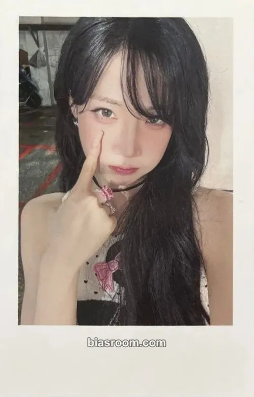 Nakyoung Photocards (tripleS) | Bias Room
